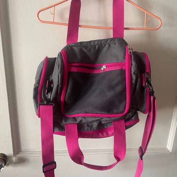 ❗️Small Duffel Bag❗️ - Picture 3 of 5